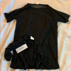 Body hug shirt